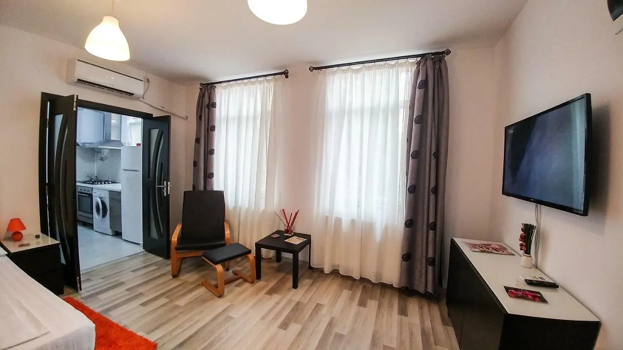 City Center Flats - Unirii Square Bucharest Apartment
