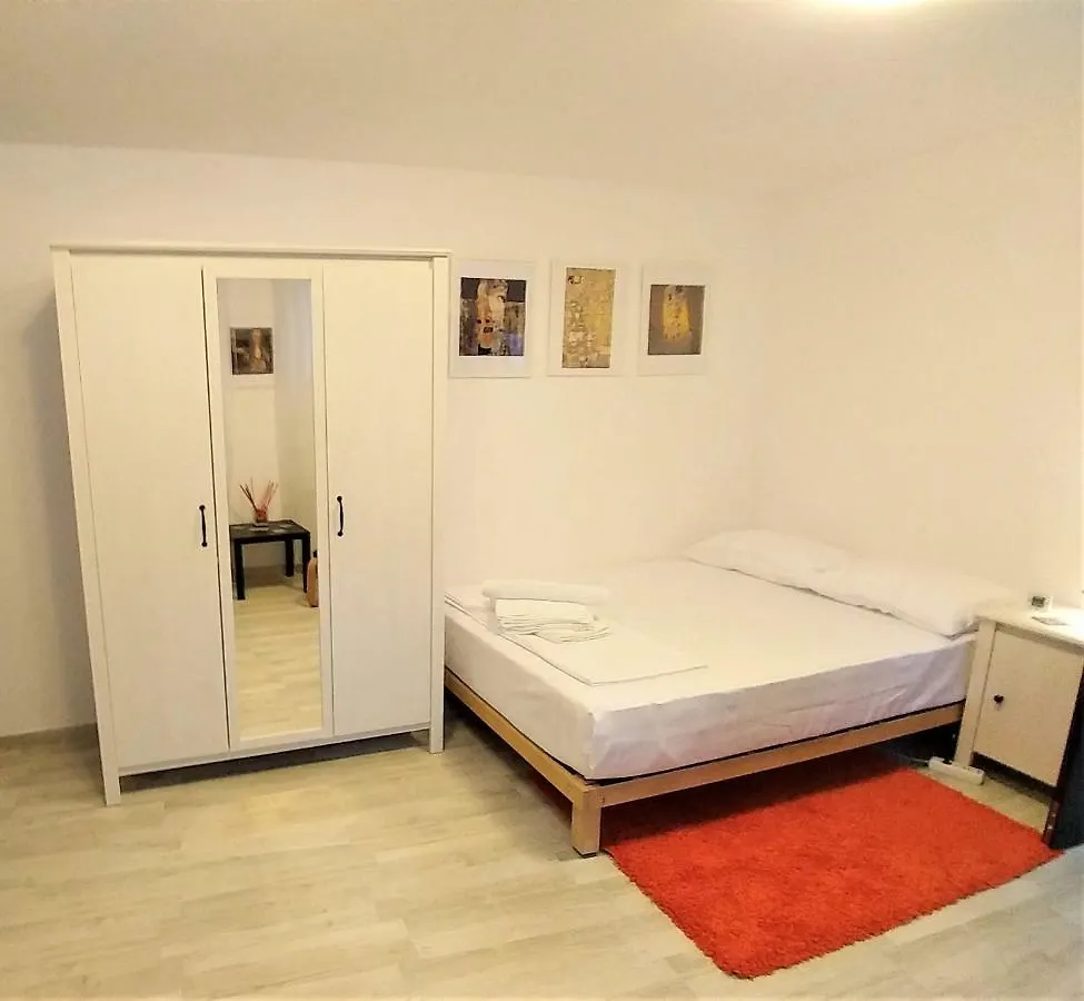 City Center Flats - Unirii Square Bucharest
