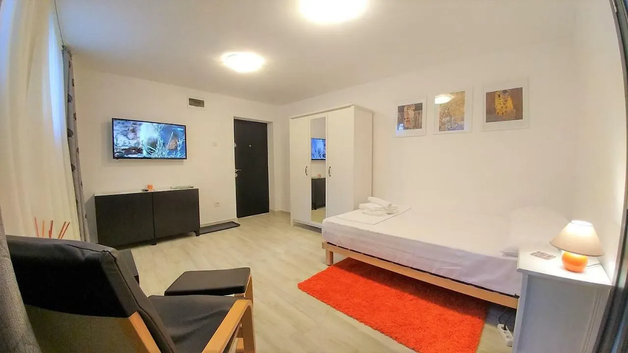 City Center Flats - Unirii Square Bucharest Apartment