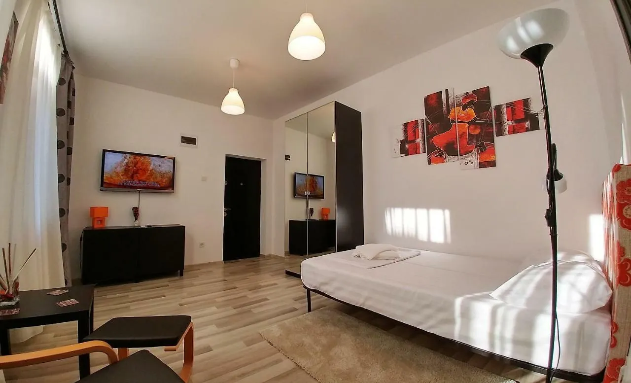 City Center Flats - Unirii Square Βουκουρέστι