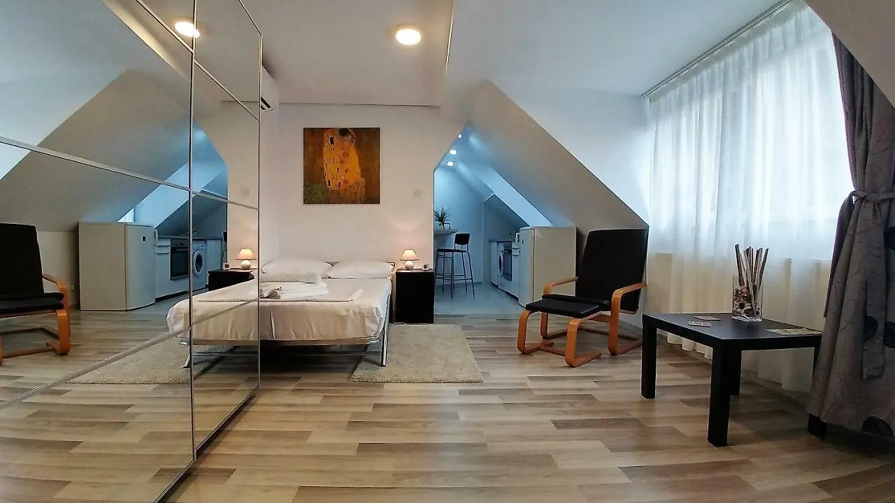 City Center Flats - Unirii Square Βουκουρέστι 0*,  Ρουμανία